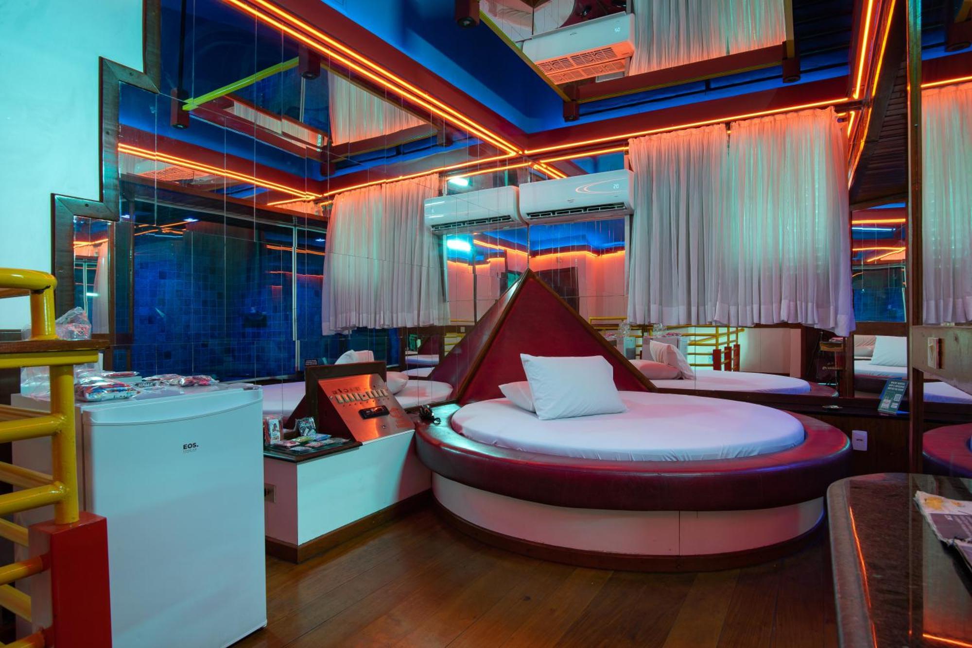Motel Fantasy 5 เบโลโอรีซอนชี ภายนอก รูปภาพ