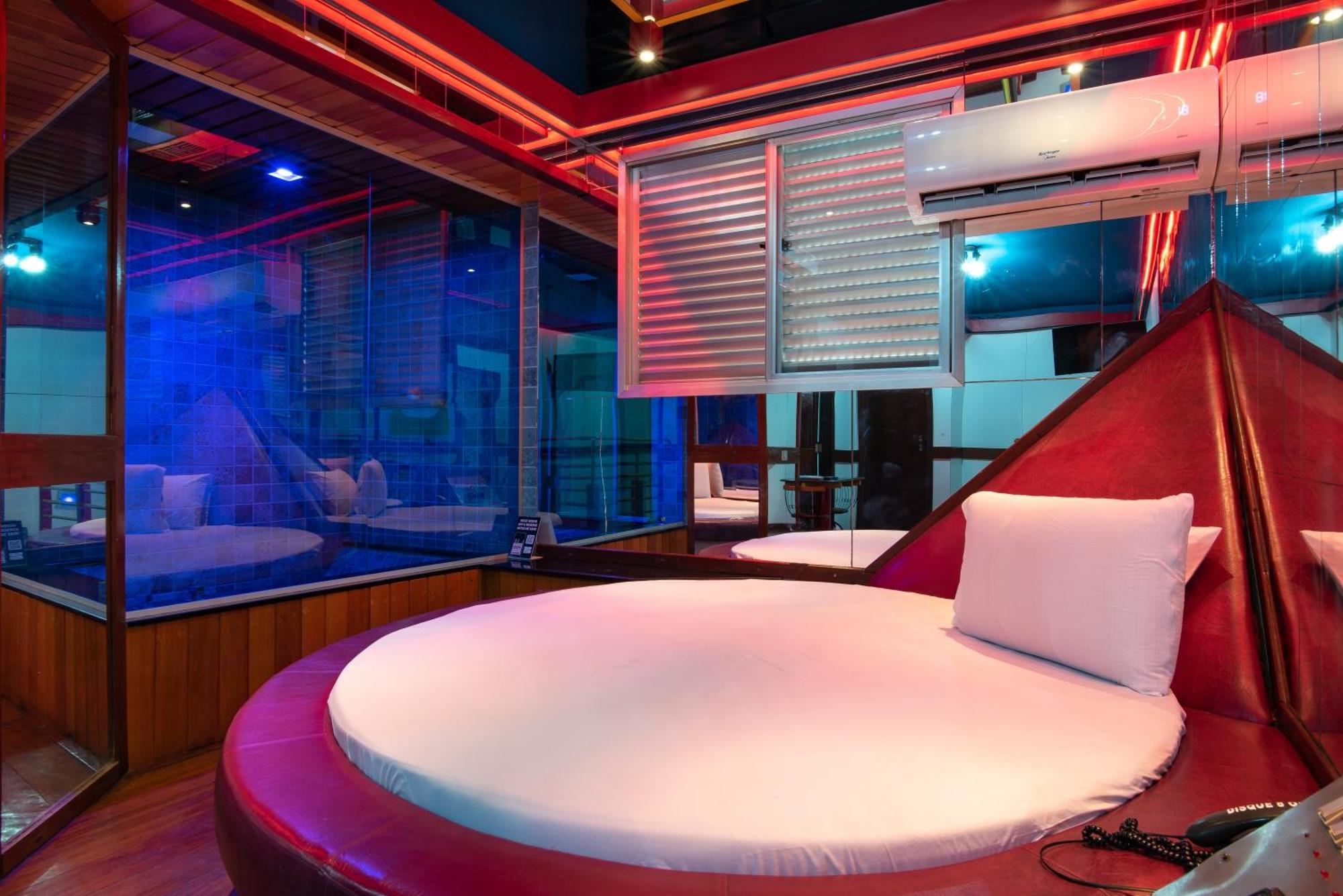 Motel Fantasy 5 เบโลโอรีซอนชี ภายนอก รูปภาพ