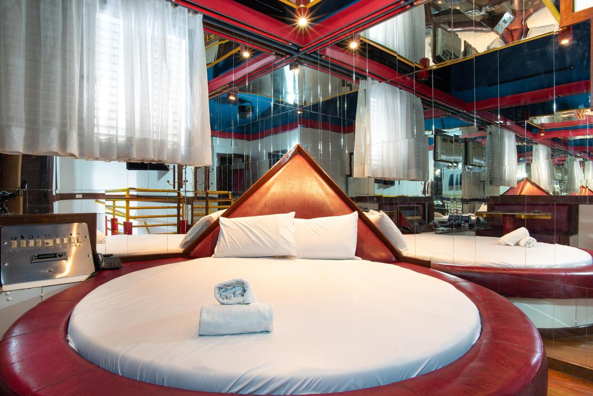 Motel Fantasy 5 เบโลโอรีซอนชี ภายนอก รูปภาพ