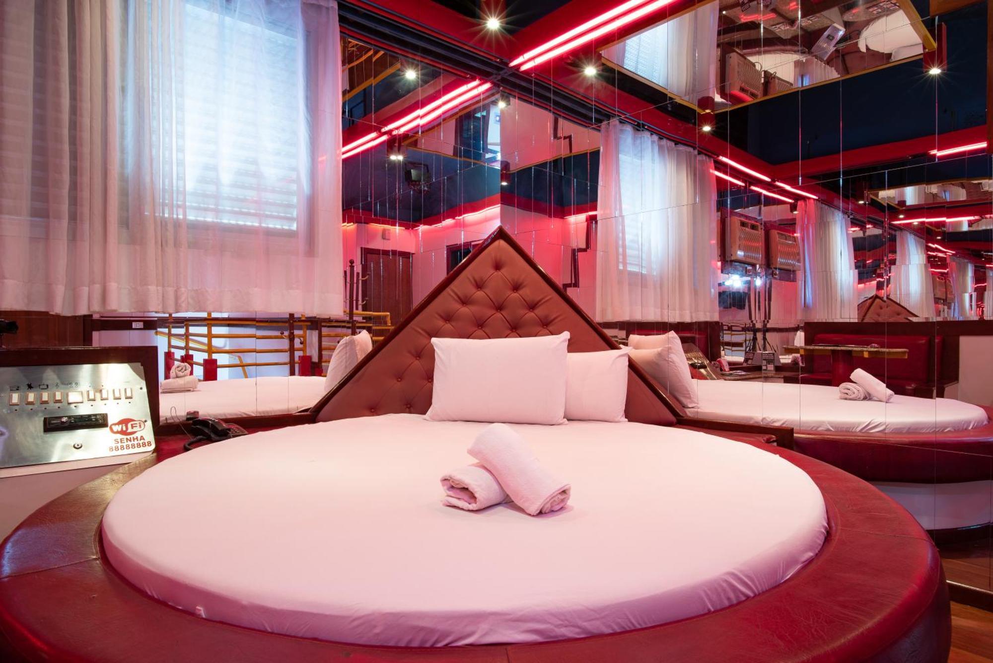 Motel Fantasy 5 เบโลโอรีซอนชี ภายนอก รูปภาพ